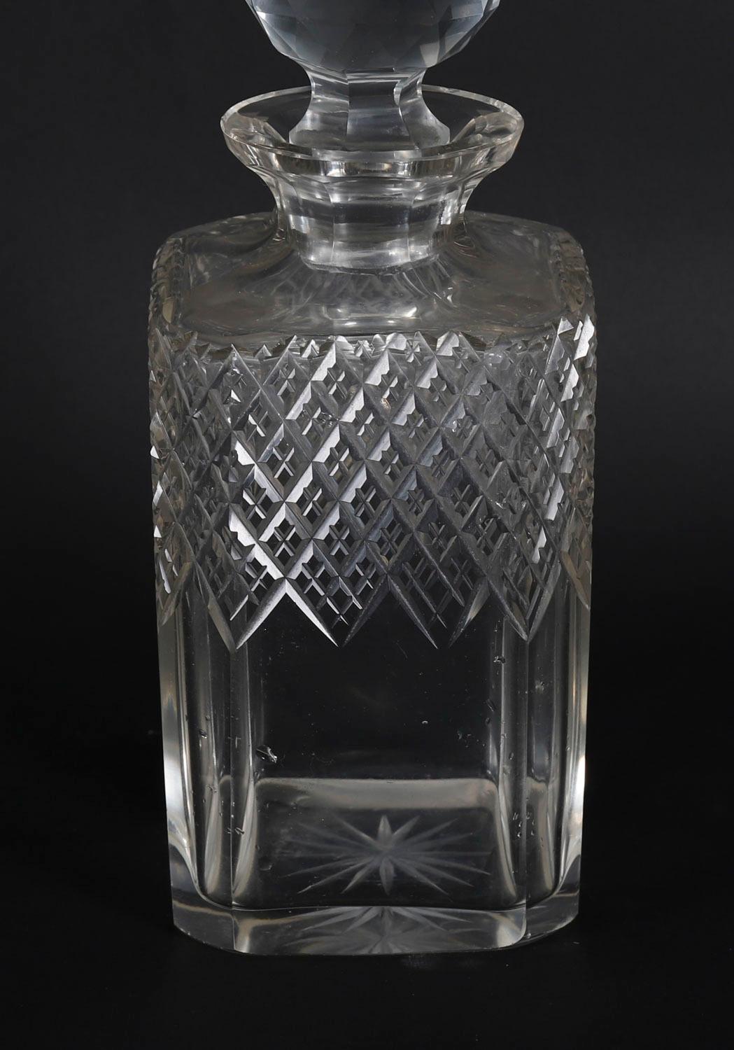 Decantador antiguo de incrustaciones de nogal y tres cristales tallados Tantalus C1870 Siglo XIX en venta 8