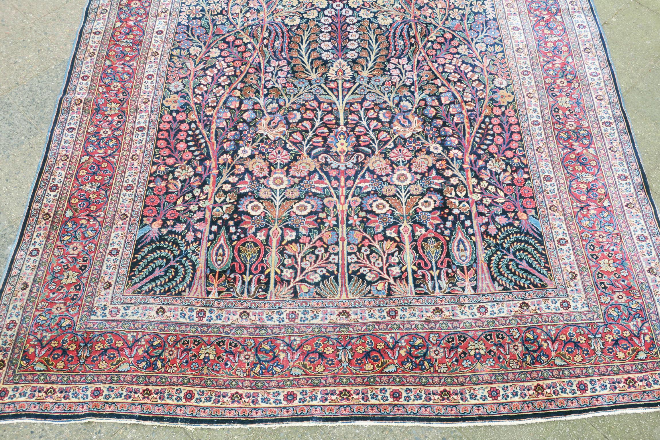 Antique Inscribed Tree of Life Carpet im Zustand „Gut“ im Angebot in Berlin, DE