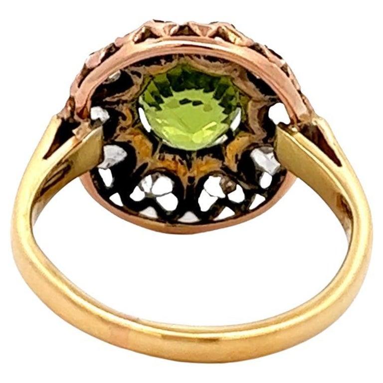 Antique Inspired 1.73 Carats Peridot Diamond 14 Karat Gold Cluster Ring For Sale 1