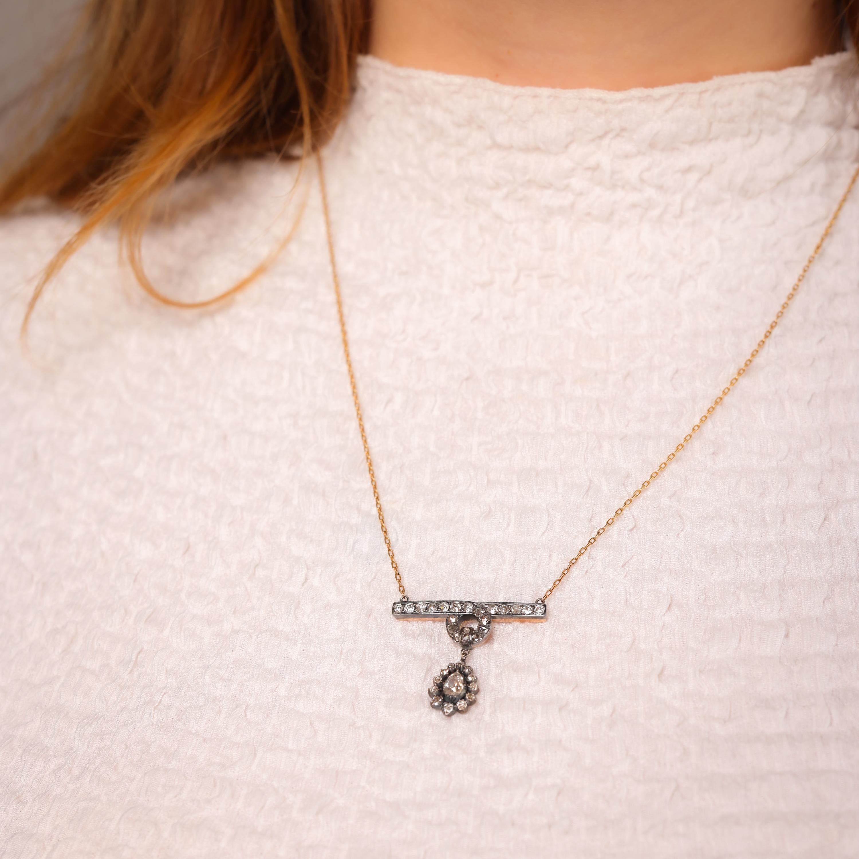 Taglio a rosa Collana d'ispirazione antica con 2 carati di diamanti in oro rosa 18k e argento in vendita