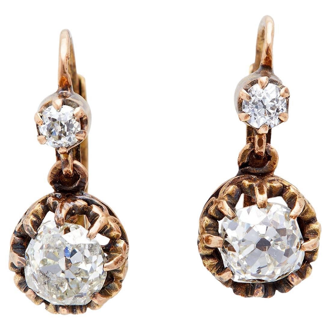 Antique Inspired 2.50 Carats Total Weight 18k Yellow Gold Drop Earrings For Sale