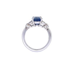 Bague de fiançailles d'inspiration ancienne avec saphir de 3,65 carats et diamants