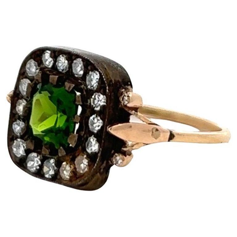 Women's or Men's Antique Inspired Peridot Silver 14 Karat Yellow Gold Ring