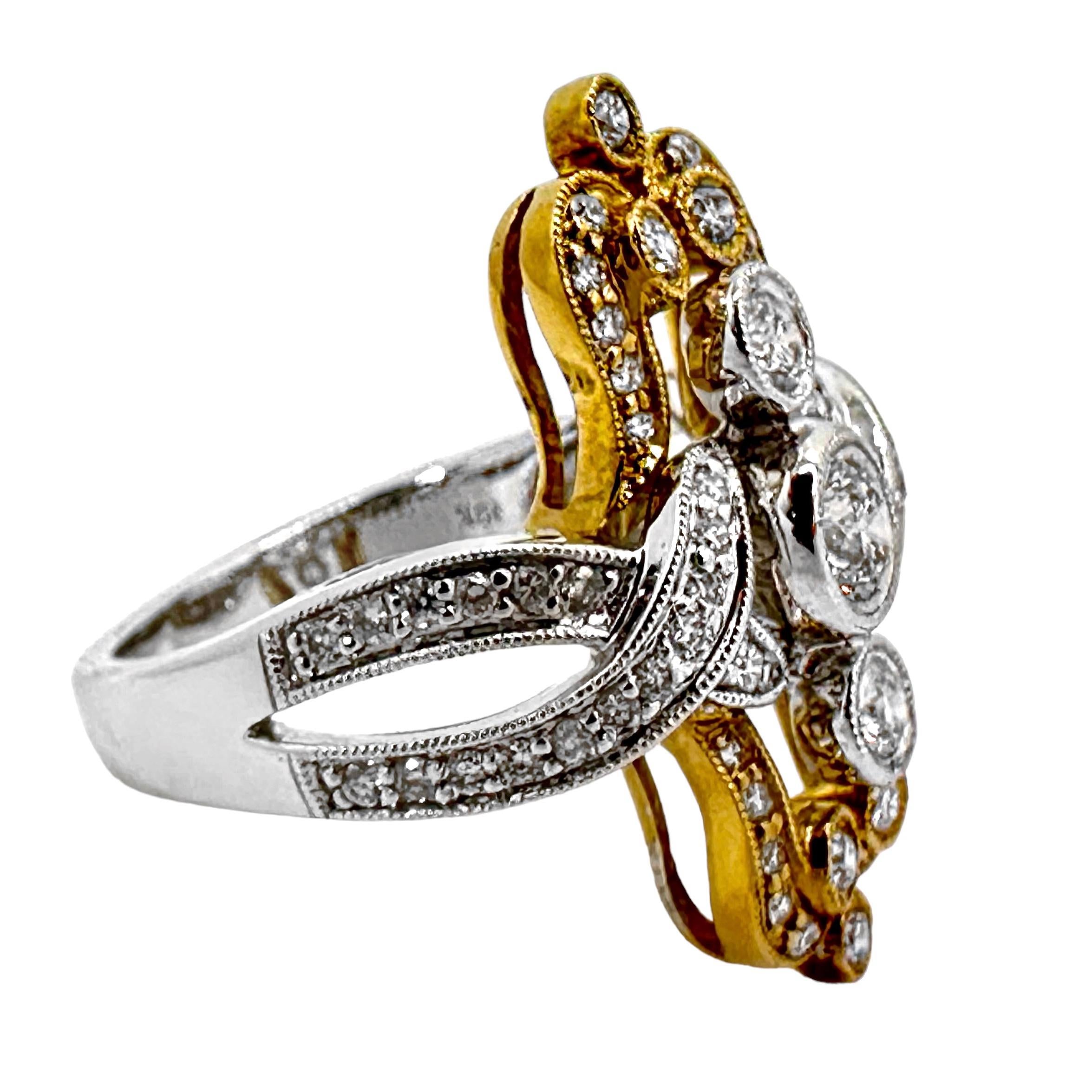 Bague d'inspiration ancienne en or jaune et blanc 18 carats avec diamants Excellent état - En vente à Palm Beach, FL