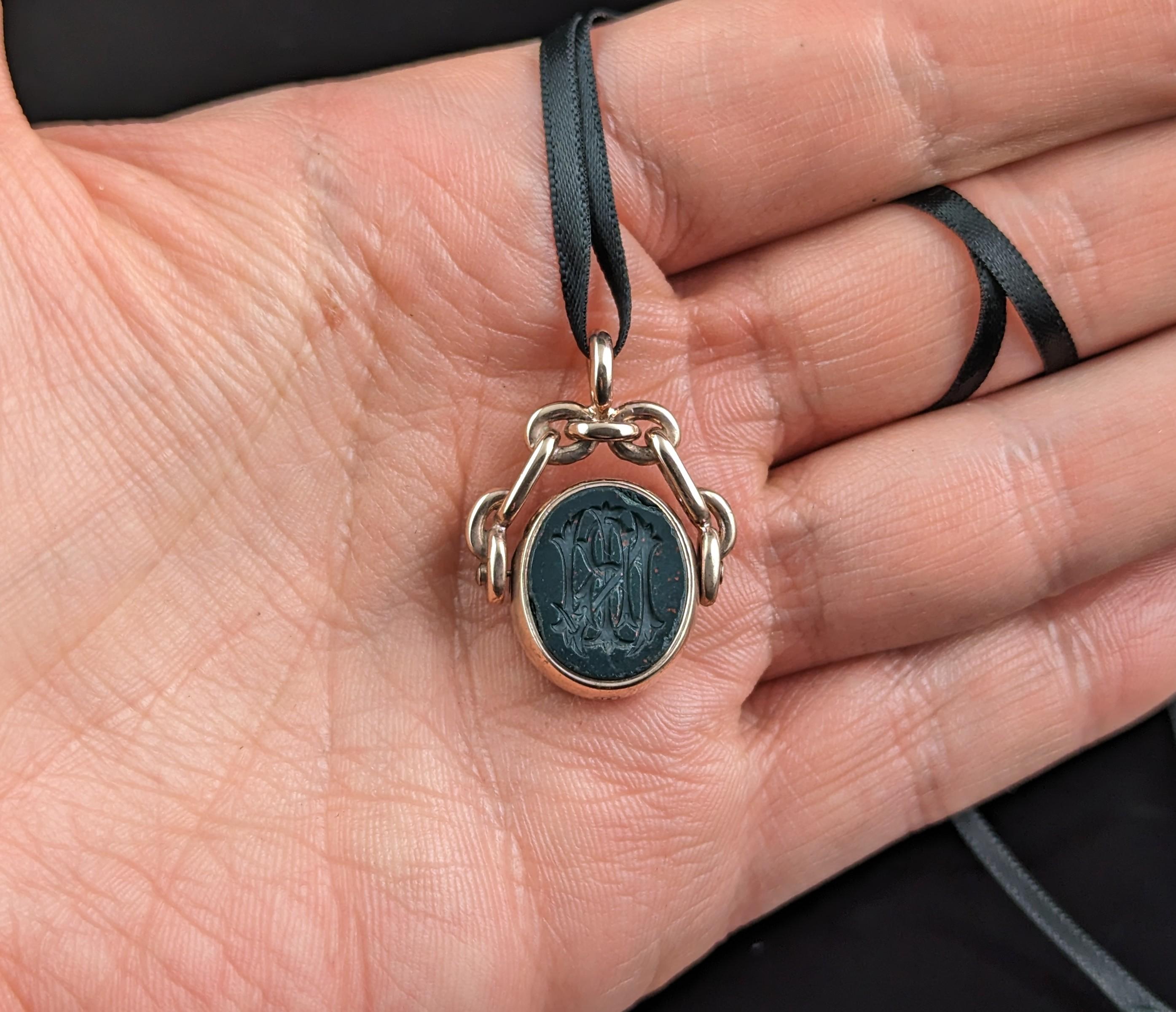 Antique intaglio swivel fob pendant, 10k gold, Bloodstone and Carnelian 6