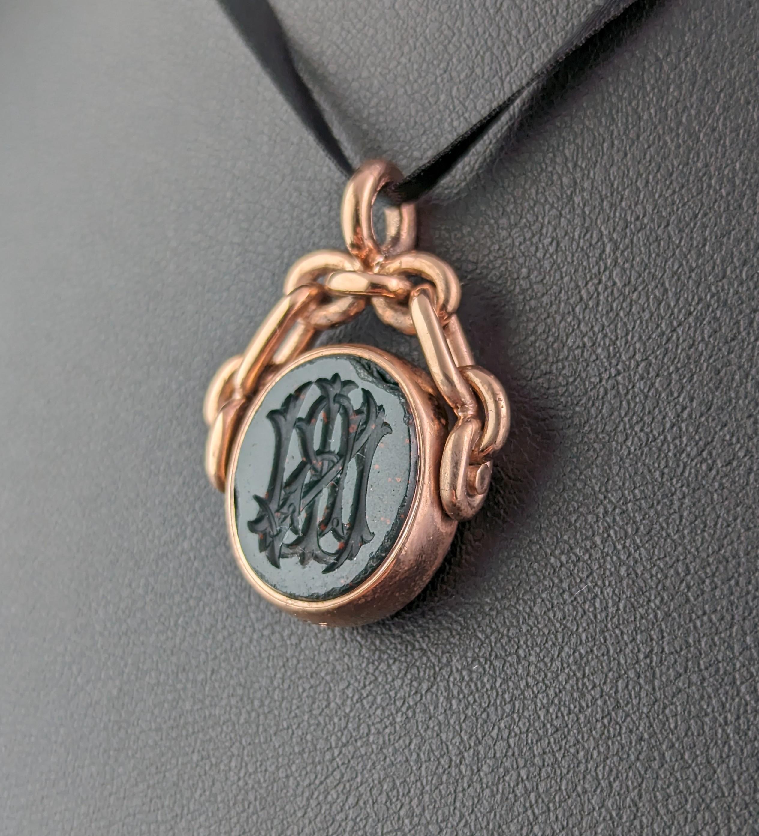 Antique intaglio swivel fob pendant, 10k gold, Bloodstone and Carnelian  2