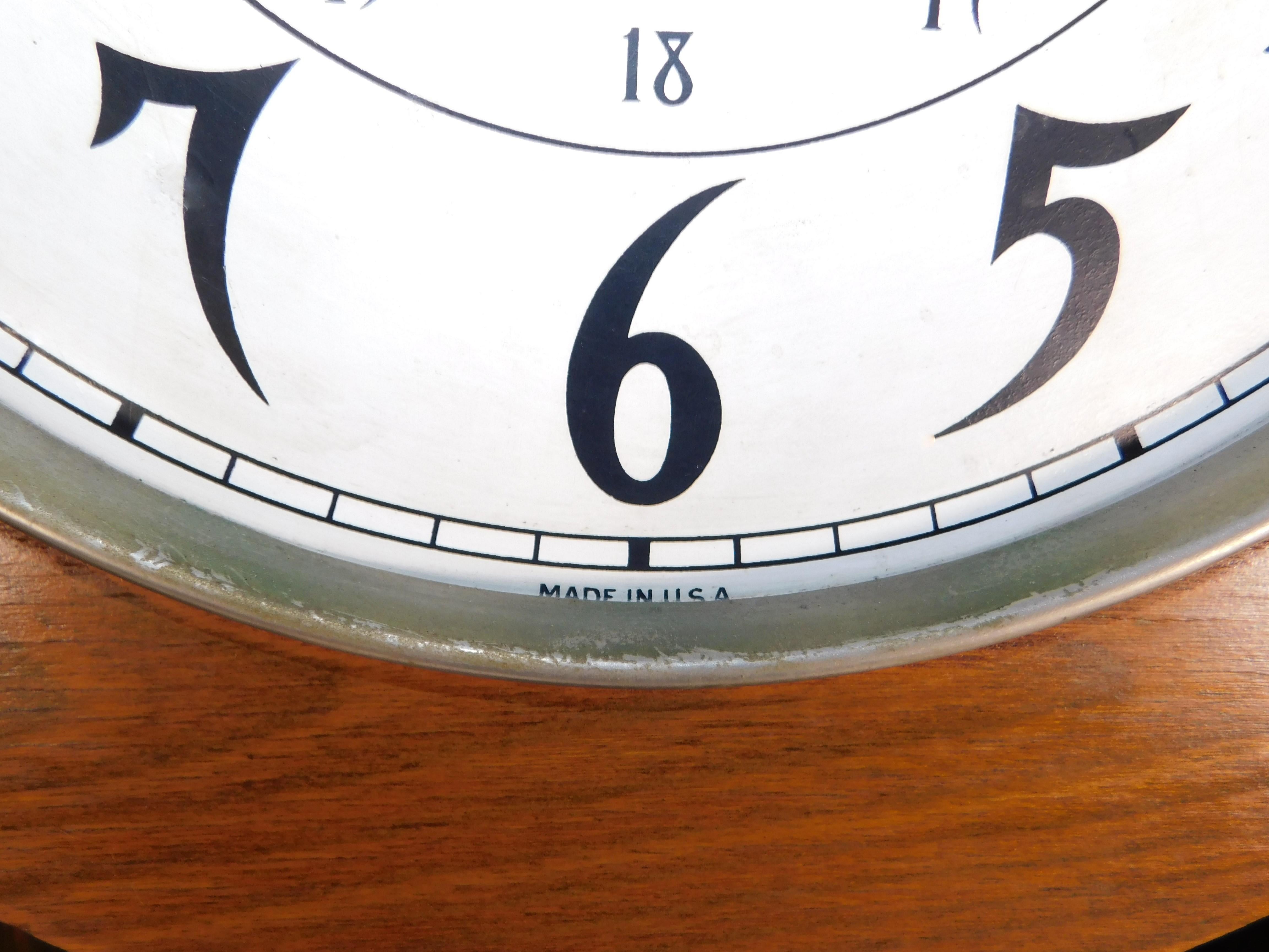 Antique International Time Recording Punch Card Wall Clock, Circa 1900 3