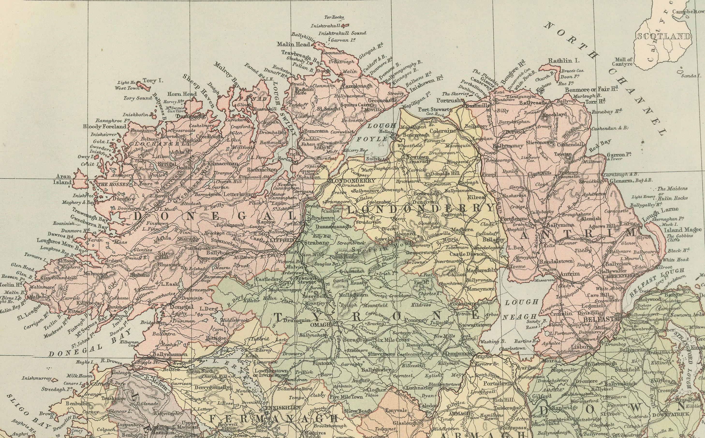 Mapa antiguo de Irlanda con divisiones por condados - Gráfico mural decorativo, 1884 Fines del siglo XIX en venta