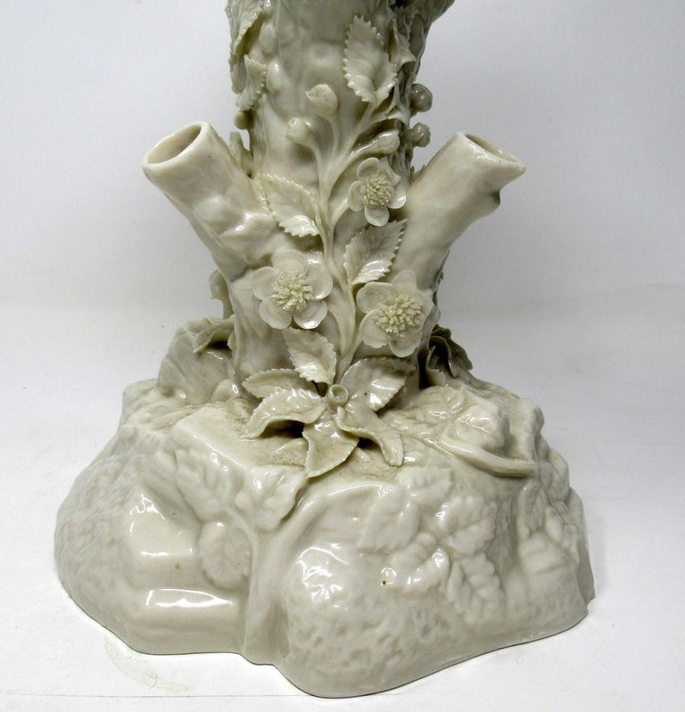 Antique Irish Belleek Bird Nest Tree Stump Vase Centerpiece Black Mark