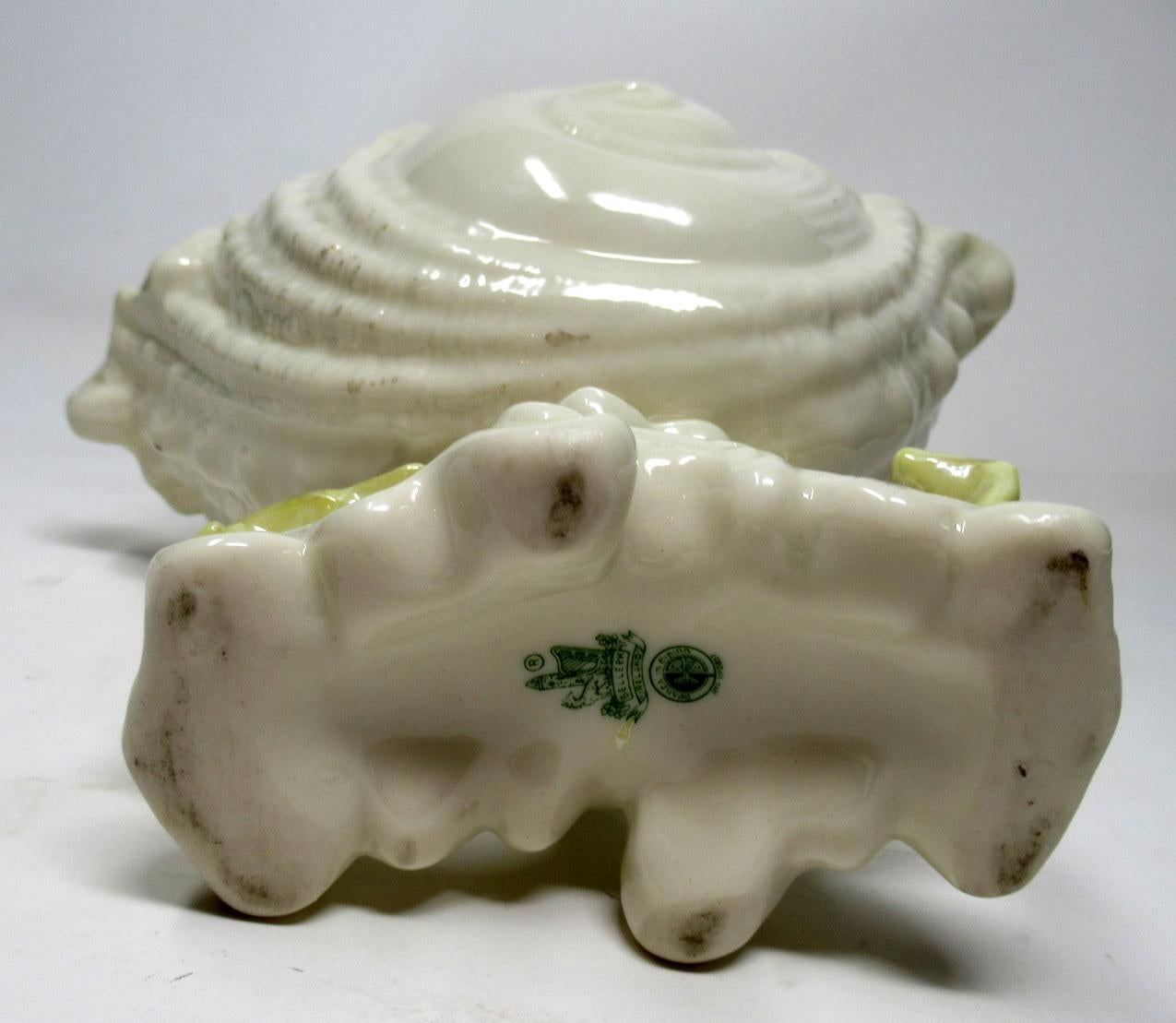 20th Century Antique Irish Belleek Spoon Warmer Vase Centerpiece Green Mark 1946-1955 Ireland