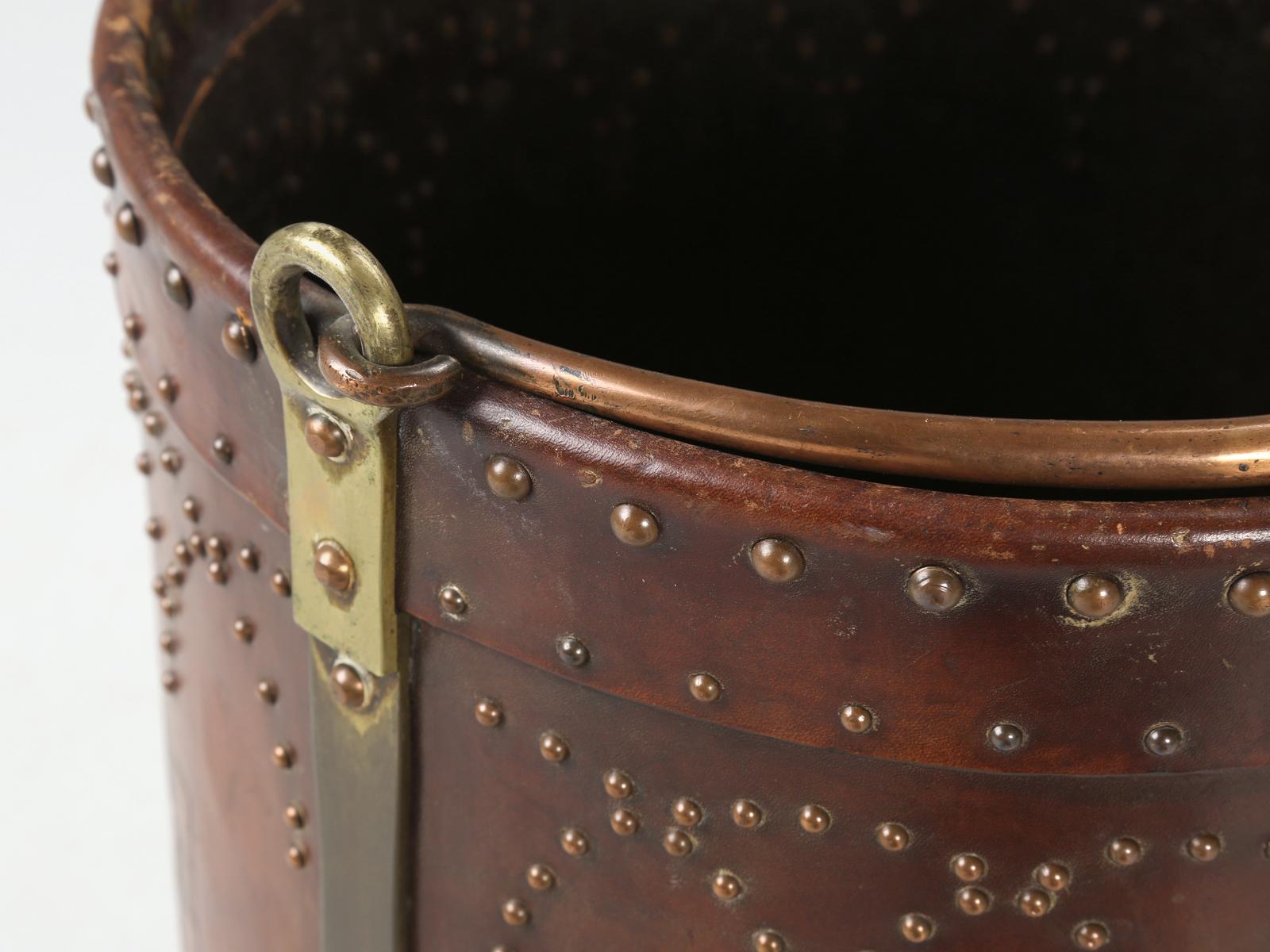 Antique Irish Coal Bucket Hand-Made Covered in Leather with Brass Nail Decor In Good Condition For Sale In Chicago, IL