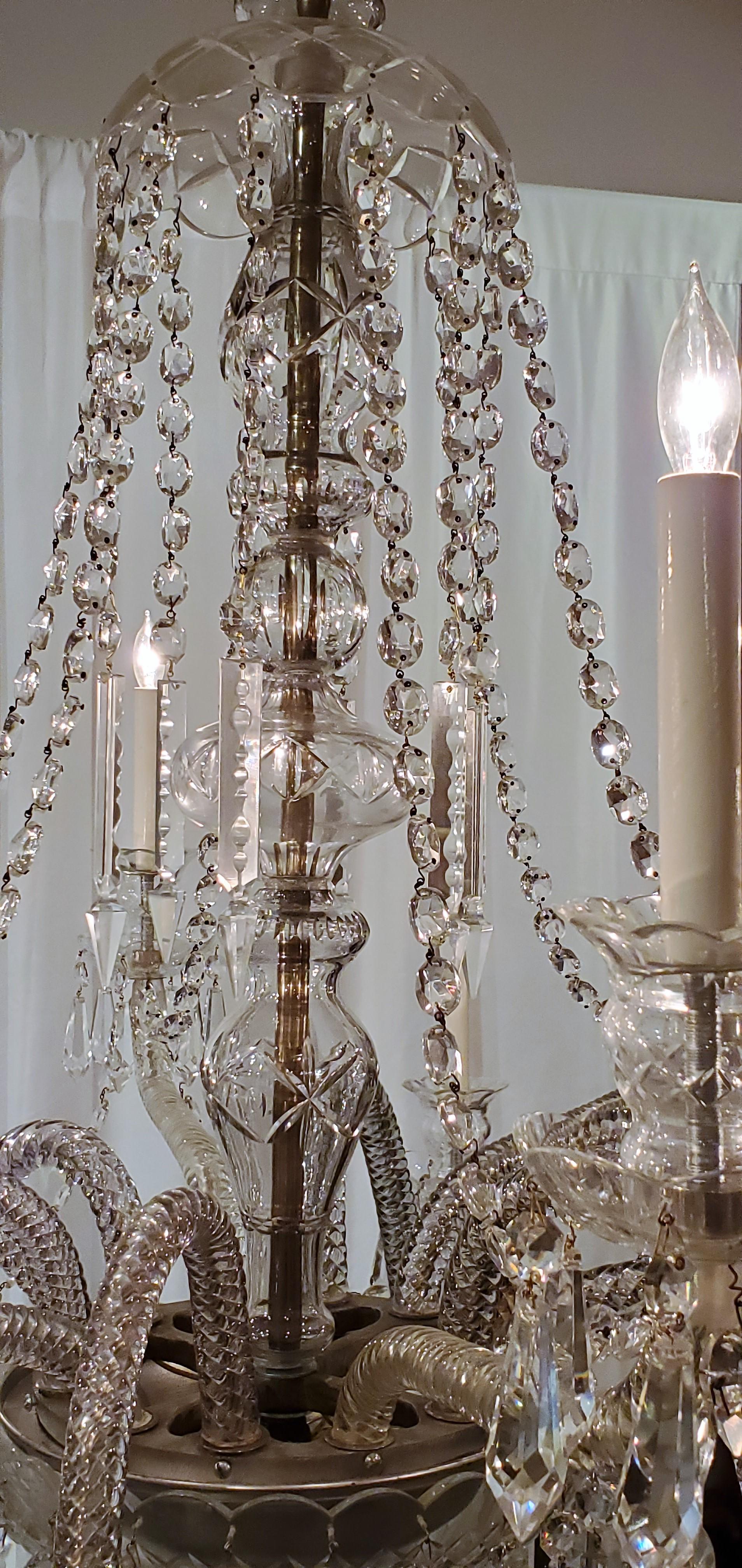 Antique Irish Crystal Chandelier, circa 1890-1900 In Good Condition For Sale In New Orleans, LA