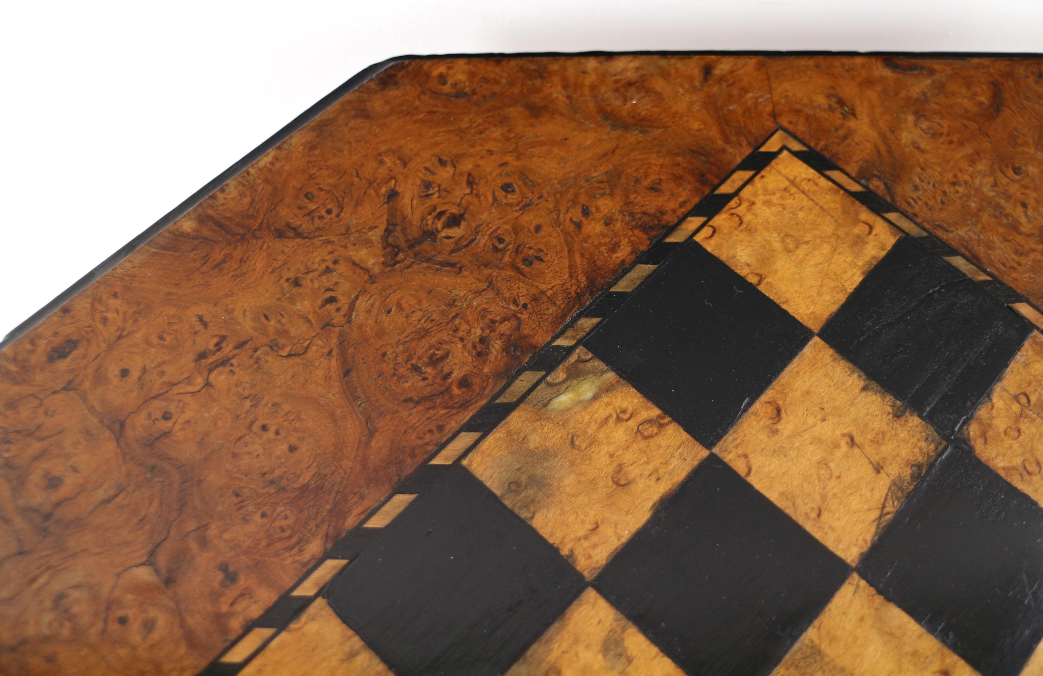 Antique Irish Killarney Yew Inlaid Chess Top Games Occasional Table 5