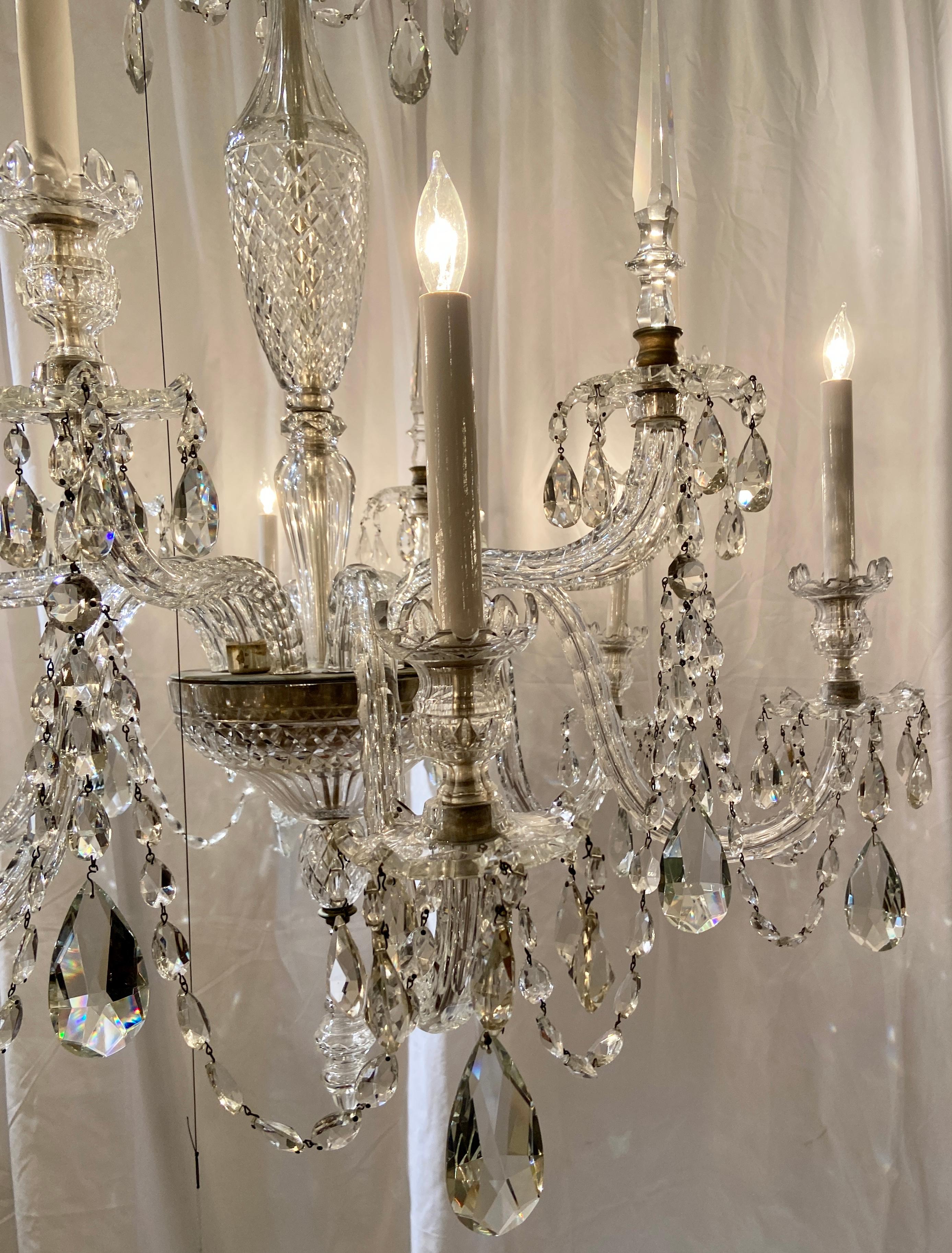 Antique Irish Lead Crystal Two-Tier 9-Light Chandelier, Circa 1890-1910. In Good Condition For Sale In New Orleans, LA