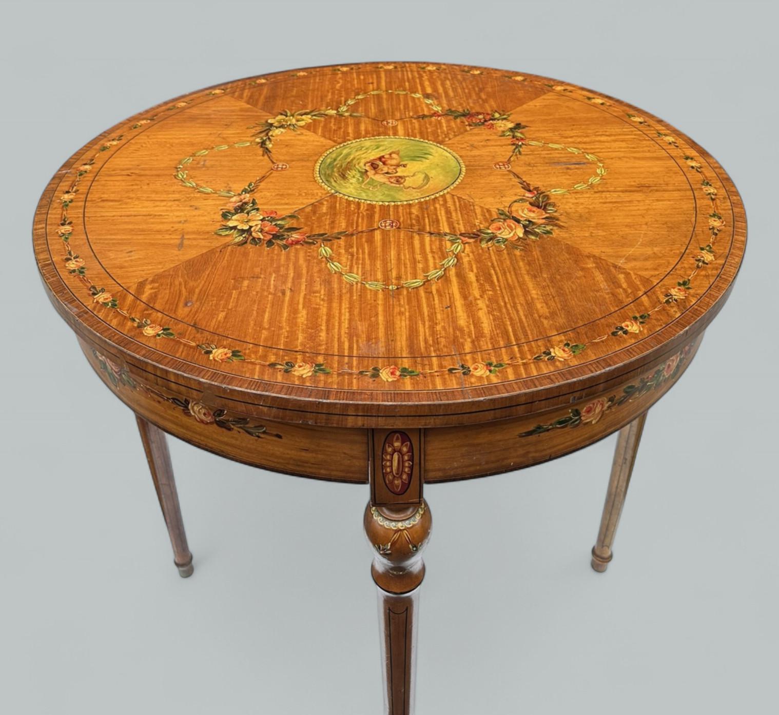 Antigua mesa auxiliar circular de madera satinada irlandesa pintada al estilo eduardiano James Hicks en Bueno estado para la venta en Dublin, Ireland