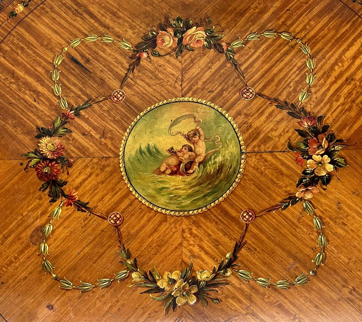 Antigua mesa auxiliar circular de madera satinada irlandesa pintada al estilo eduardiano James Hicks siglo XIX en venta