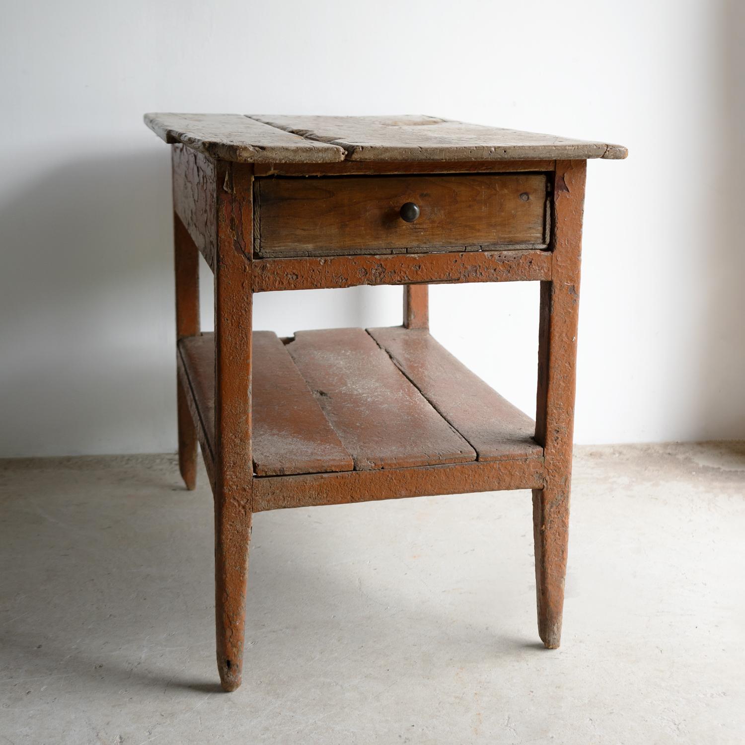 Antique Irish Primitive Painted Pine Scullery Table, 19th Century For Sale 6