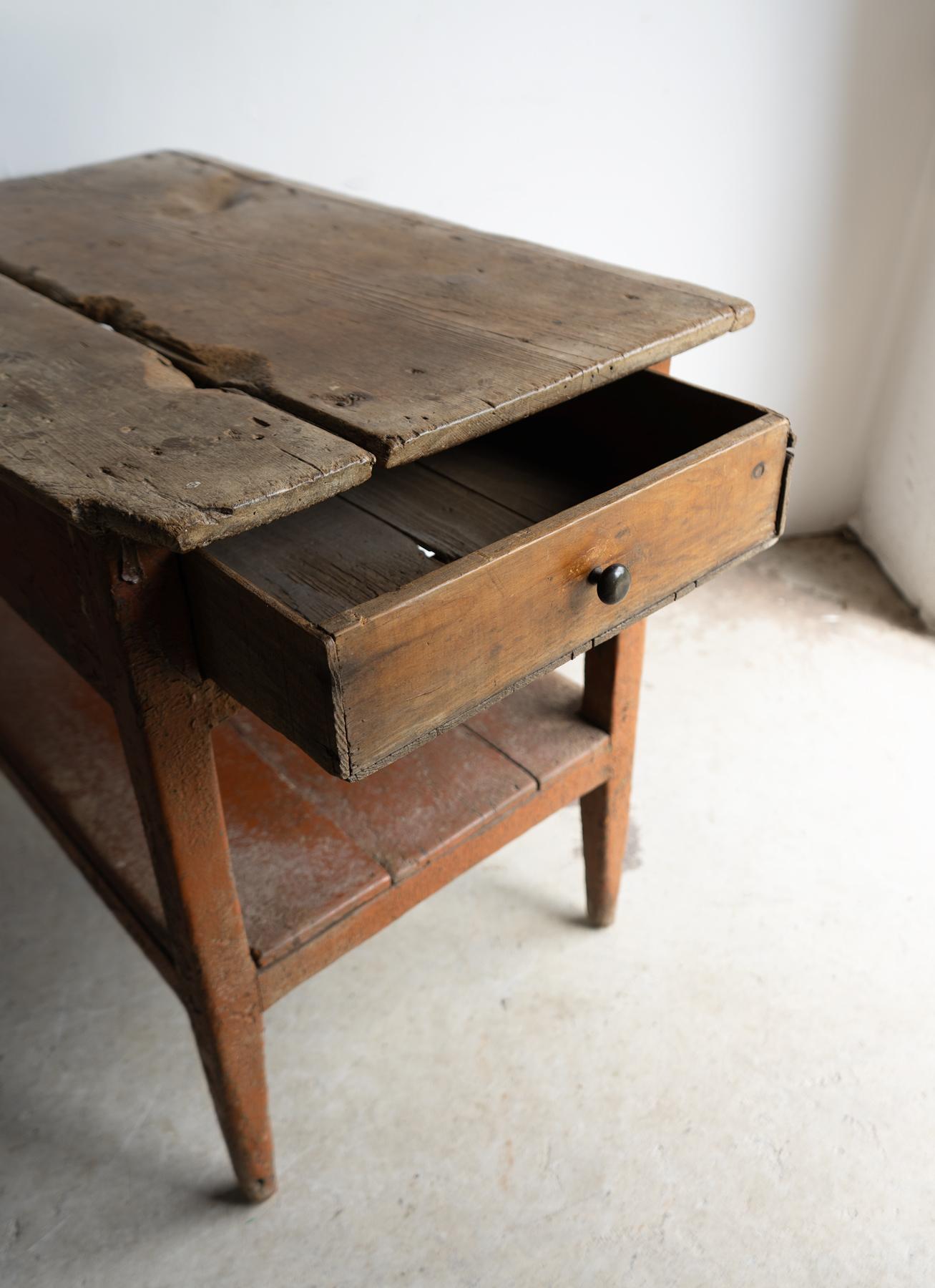 Antique Irish Primitive Painted Pine Scullery Table, 19th Century For Sale 2