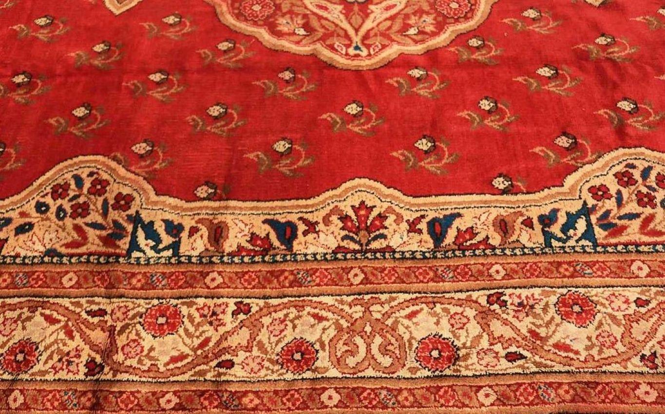 Antiker irischer Teppich im Zustand „Relativ gut“ im Angebot in Motley, MN