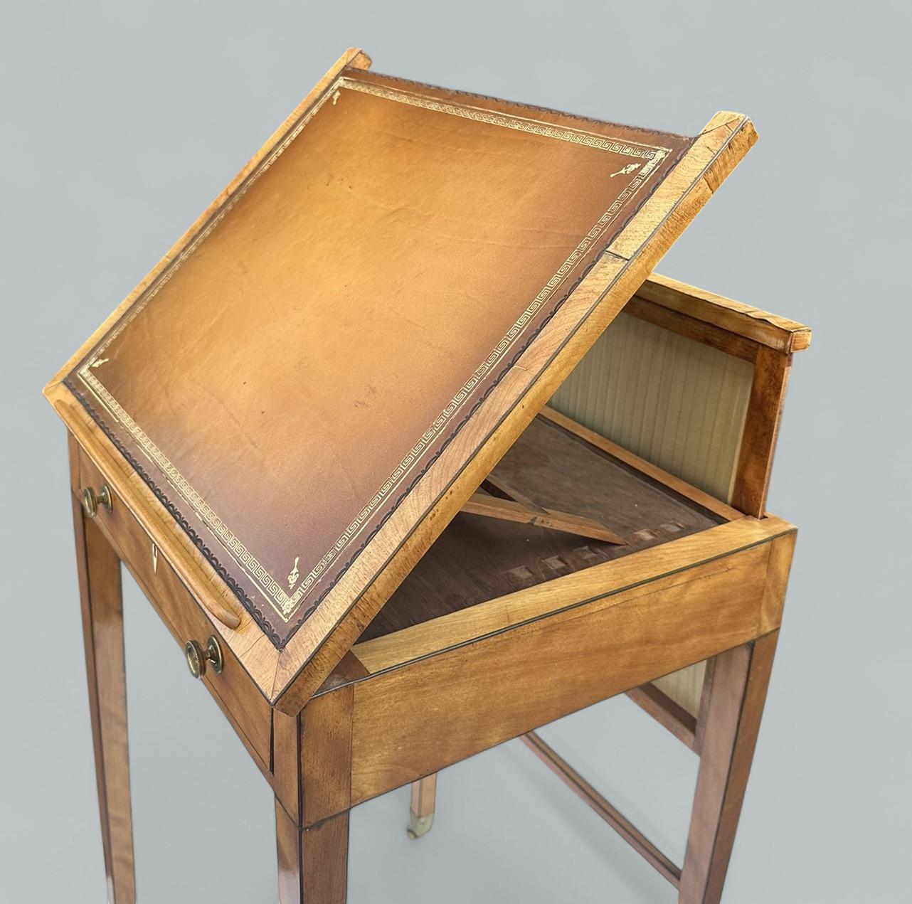 Antique Irish Satinwood Writing Desk Lectern Side Table Robert Strahan Dublin For Sale 1