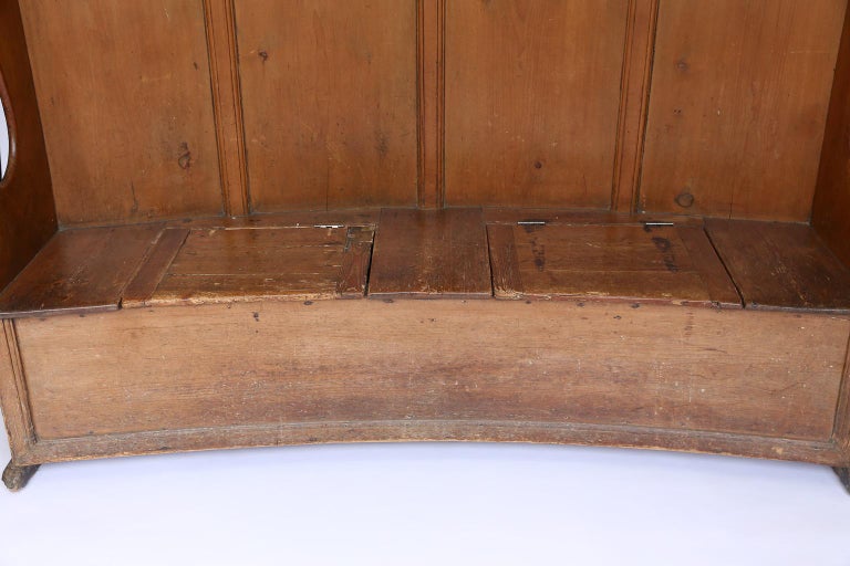 Antique Irish Settle For Sale at 1stdibs