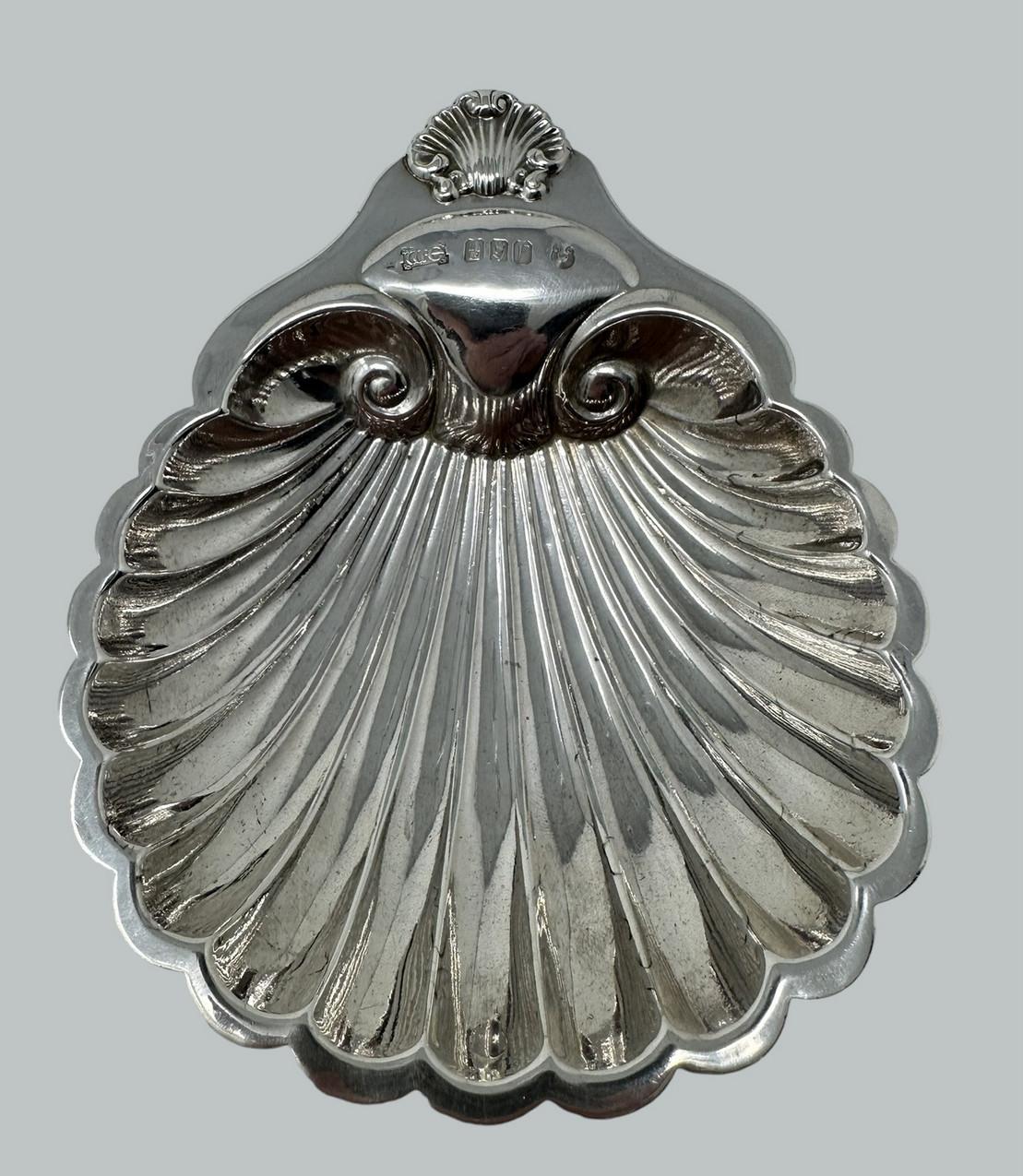 Antiguos platos irlandeses de concha de plata de ley William Egan Cork Hallmark Dublín en Bueno estado para la venta en Dublin, Ireland