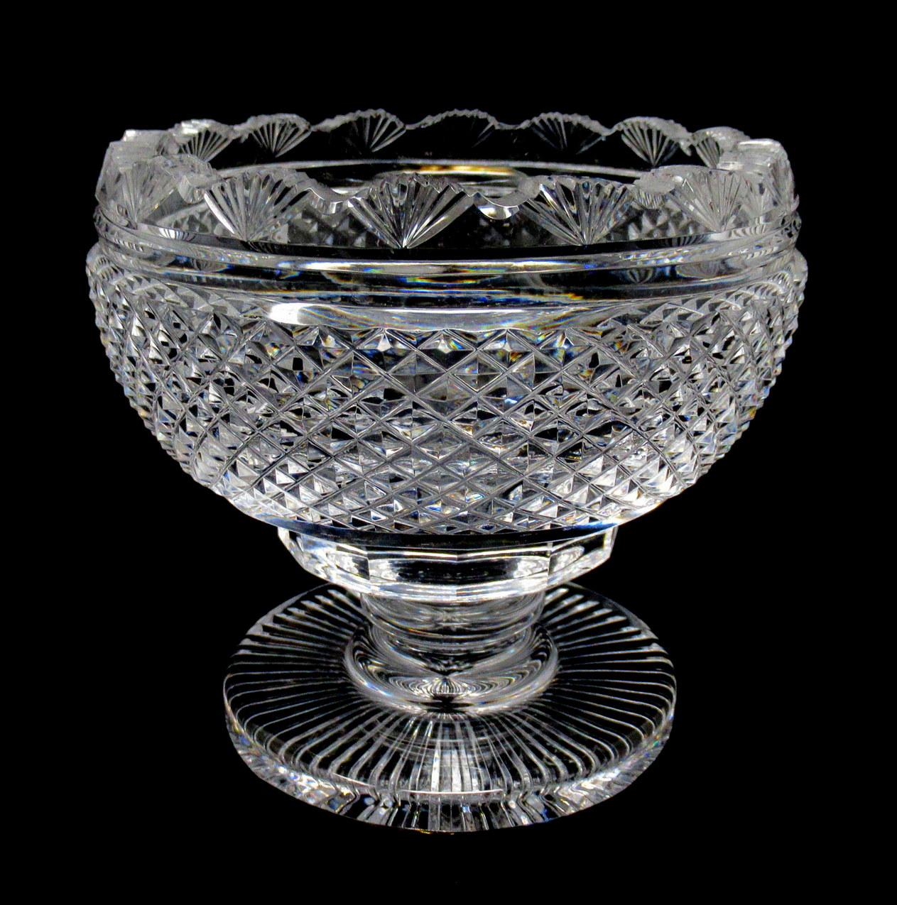 Stunning and extremely rare Georgian Irish Heavy Gauge hand cut crystal fruit bowl or centerpiece of traditional outline, of outstanding quality and condition. Circa 1800 - 1825. 

The unusual fan-cut decorative rim above a deep cut diamond