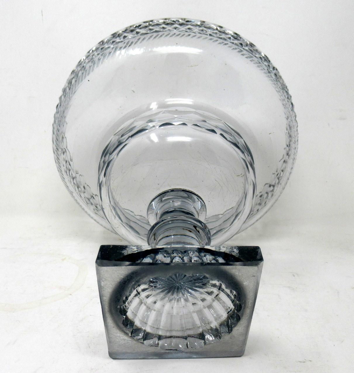 Cristallo Antica ciotola da centrotavola irlandese Waterford Crystal in vetro tagliato georgiano 18 in vendita