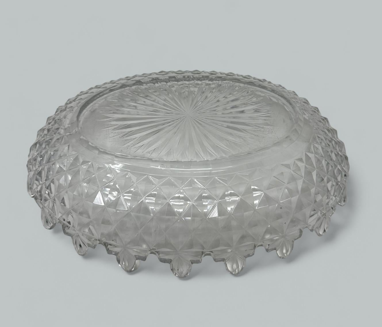 Antiguo Tipperary irlandés Cristal de Waterford Cristal tallado Bandeja Victoriana Turnover Bowl en venta 4