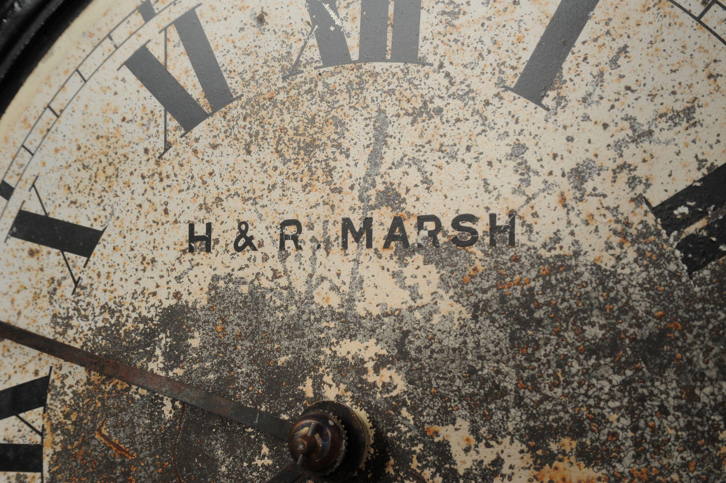 Antique Iron Clock Dial Face Industrial Bath Fully Working In Distressed Condition For Sale In Belper, Derbyshire