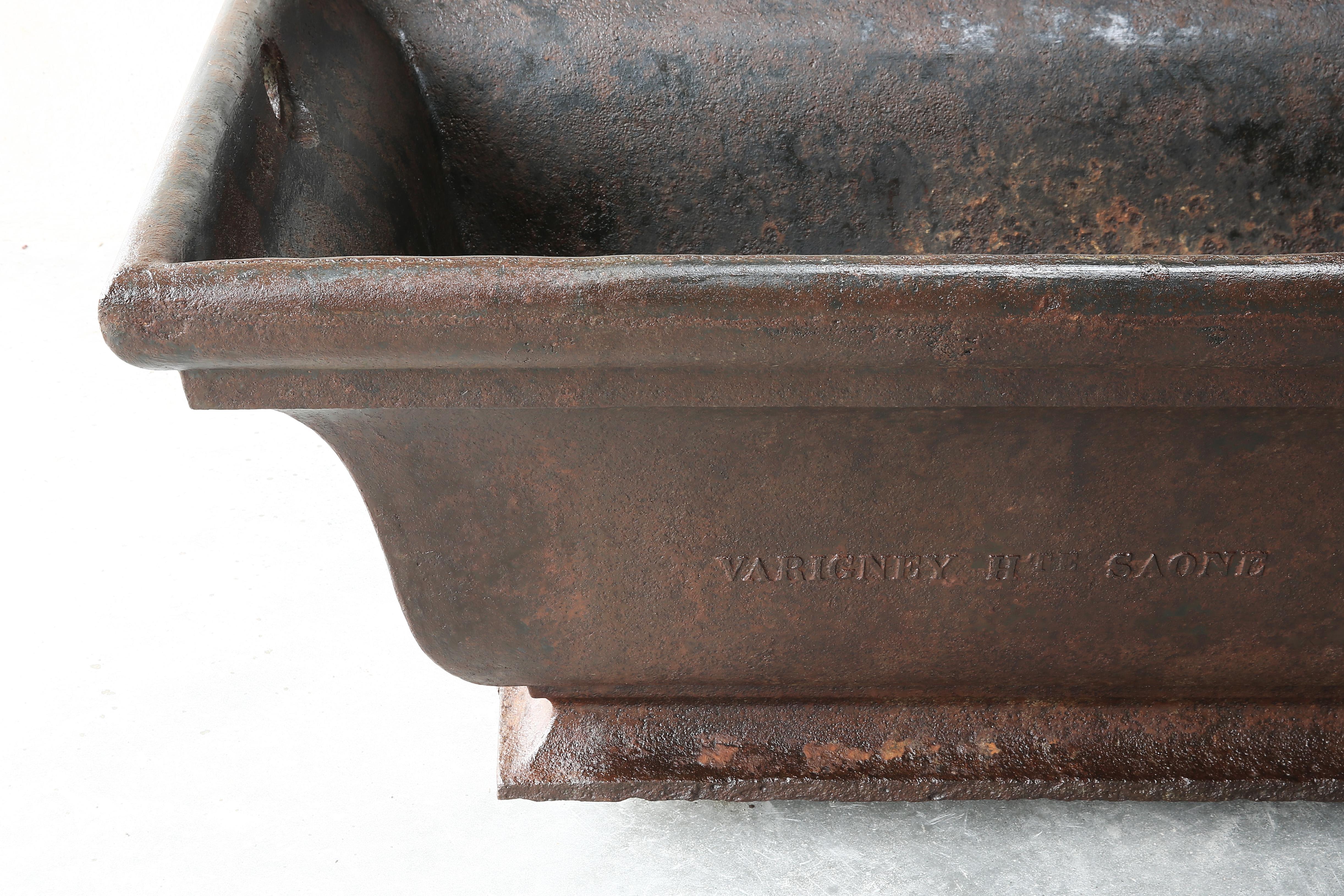 Other Antique Iron Drinking Trough from 1885 from Varigney Haute Saone, French trough For Sale