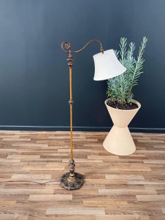 Lampada da terra antica in ferro con paralume originale