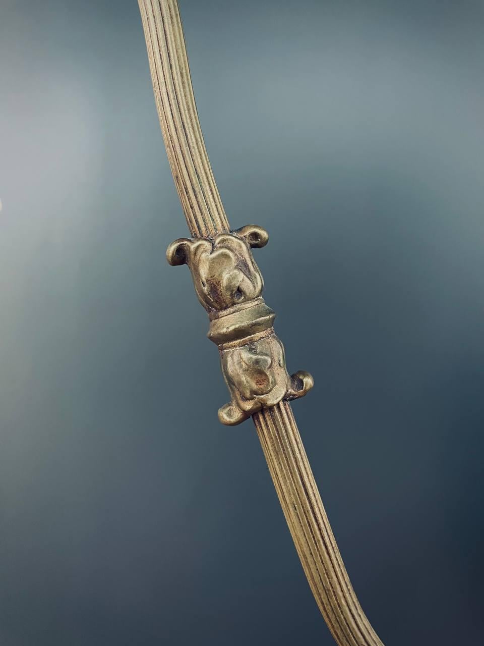 Fer Lampadaire en fer ancien avec abat-jour d'origine en vente