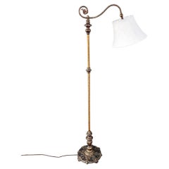 Lampadaire en fer ancien avec abat-jour d'origine