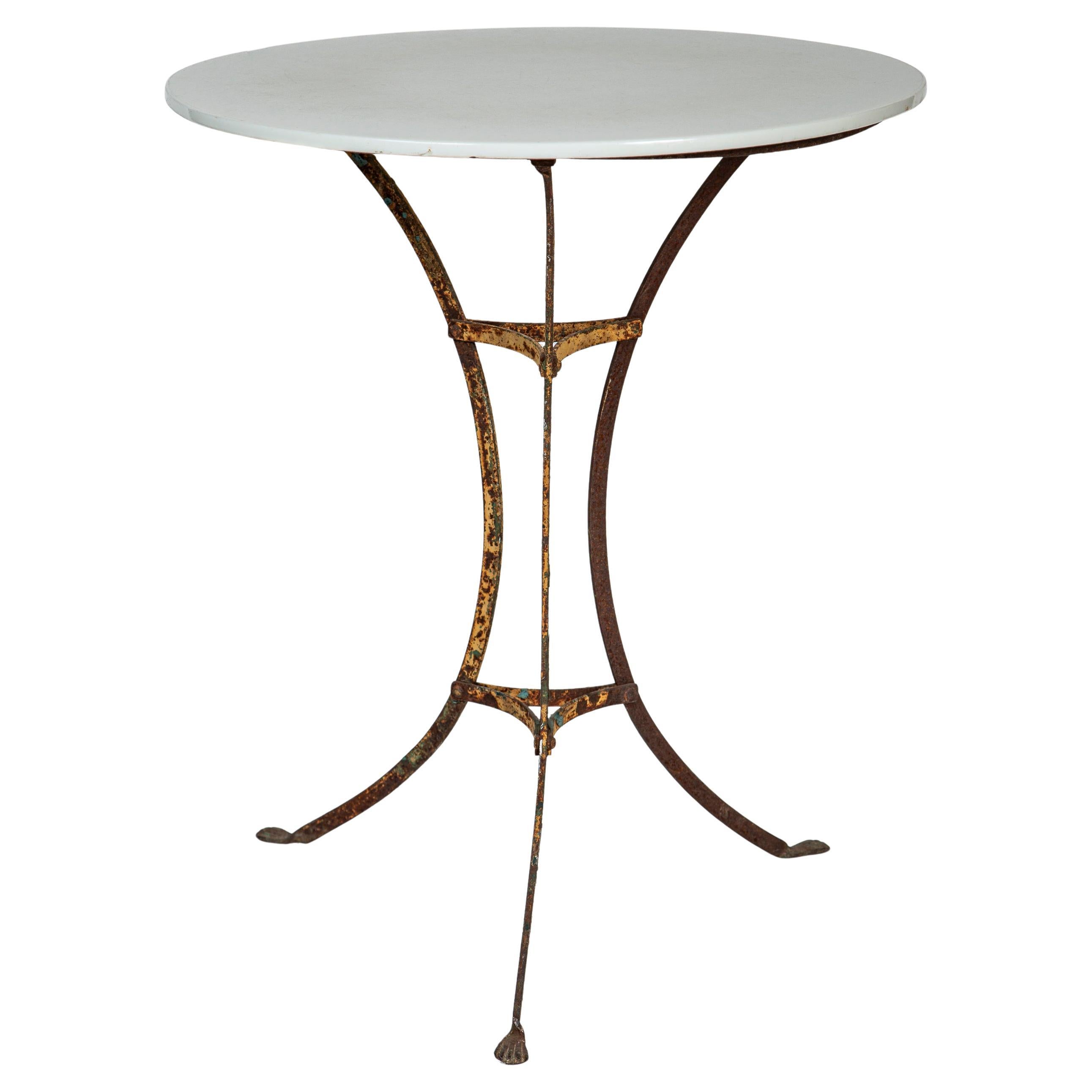 Table de jardin ancienne en fer, Arras, France, vers 1900 en vente