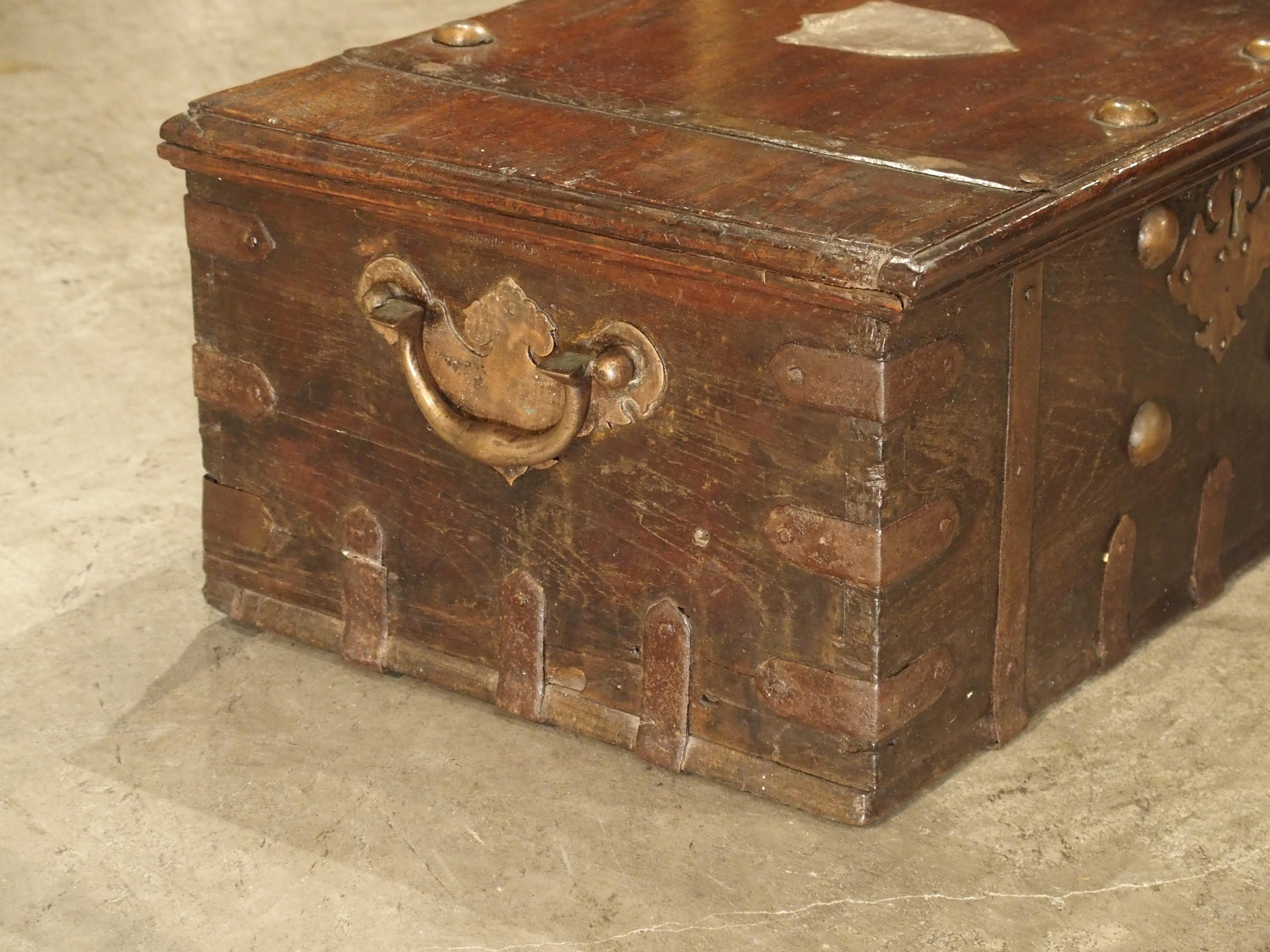 Antique Iron Mounted Mahogany Trunk with Copper Handles, 19th Century 9