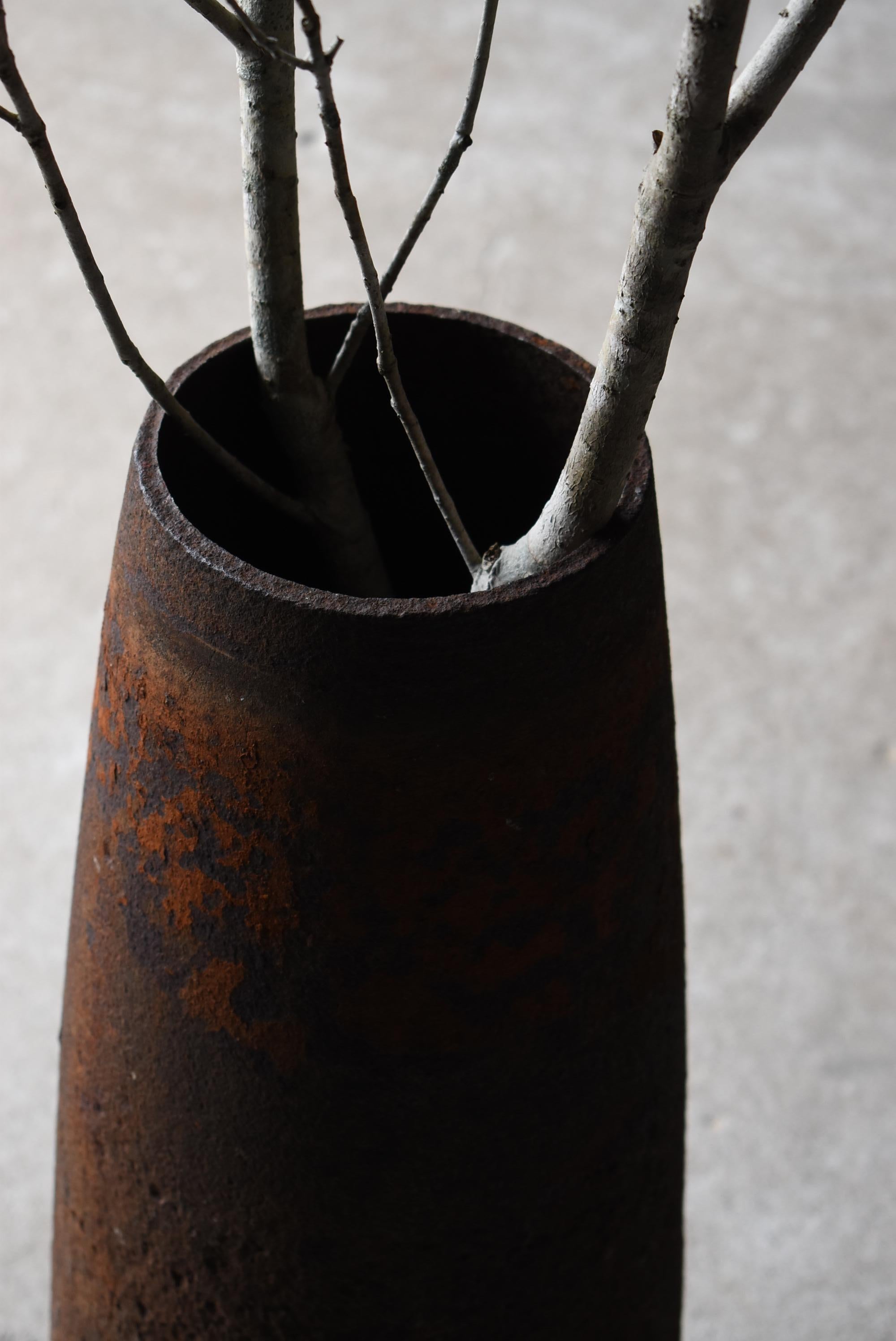 Showa Antique Iron Shell 1920s-1940s / Flower Vase Object Wabisabi