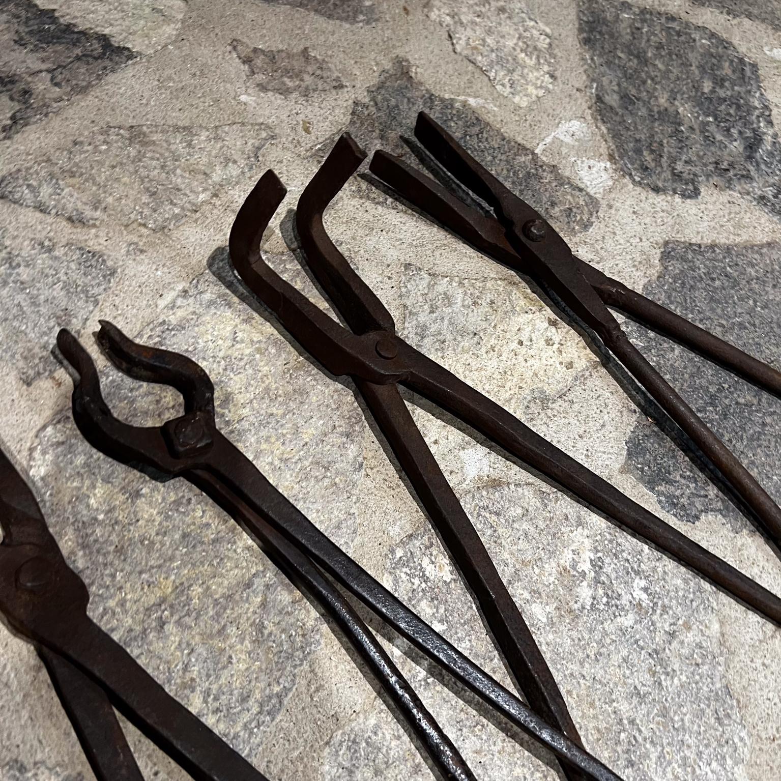 American  Antique Iron Worker Hand Forged Vintage Tools Set of 9 For Sale