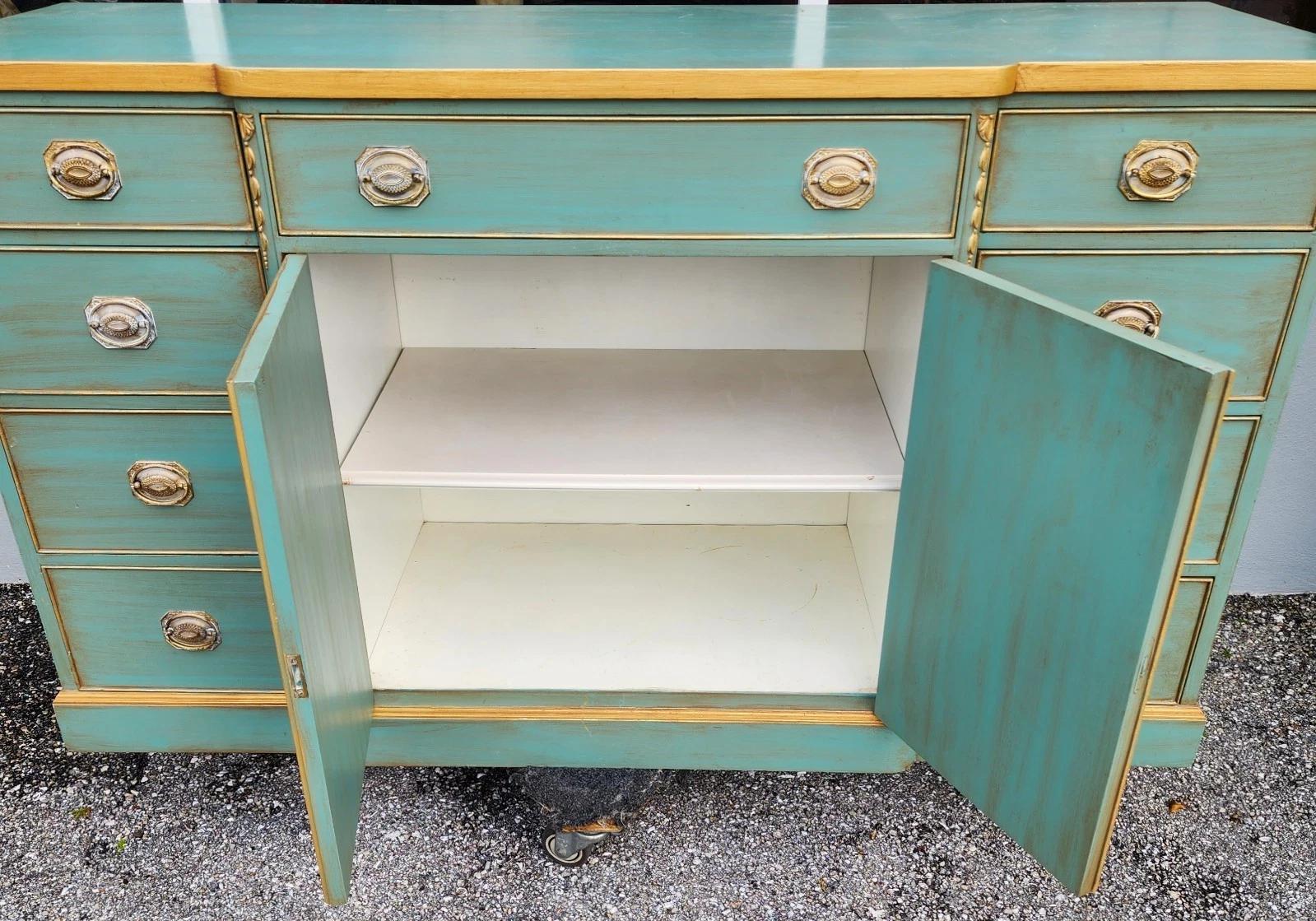 Acajou Antique IRWIN French Country Buffet Sideboard Bar Rolling en vente