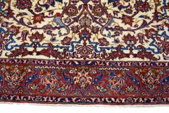 Antique Isfahan Hand-Knotted Wool Floral Medallion Rug, 4'8" x 6'11" circa 1900s