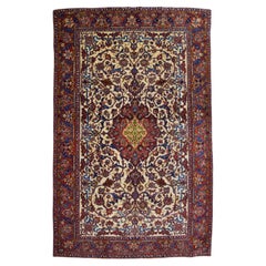 Antique Isfahan Hand-Knotted Wool Floral Medallion Rug, 4'8" x 6'11" circa 1900s