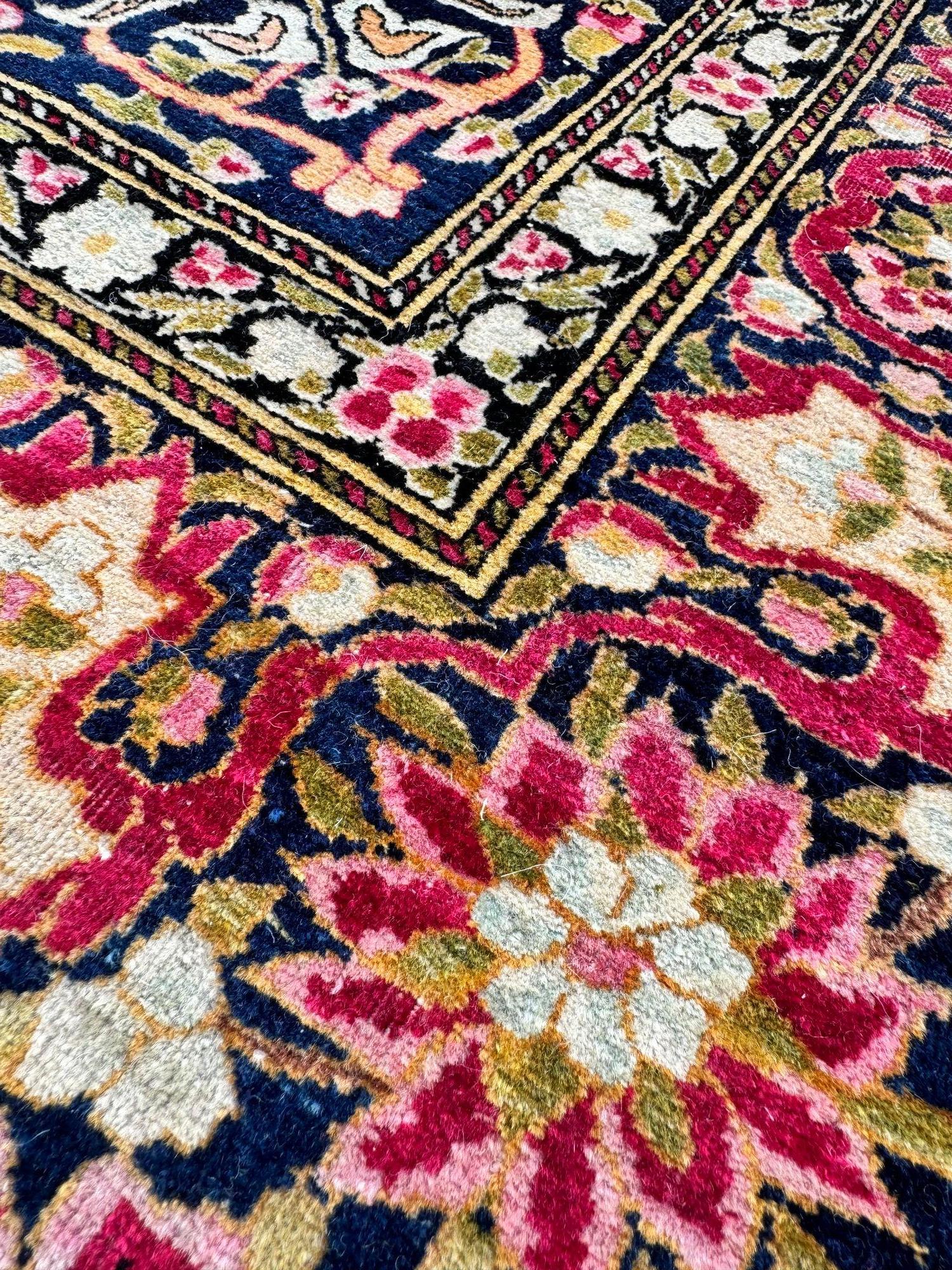 Antiker Isfahan-Teppich 2,09 m x 1,39 m im Angebot 4