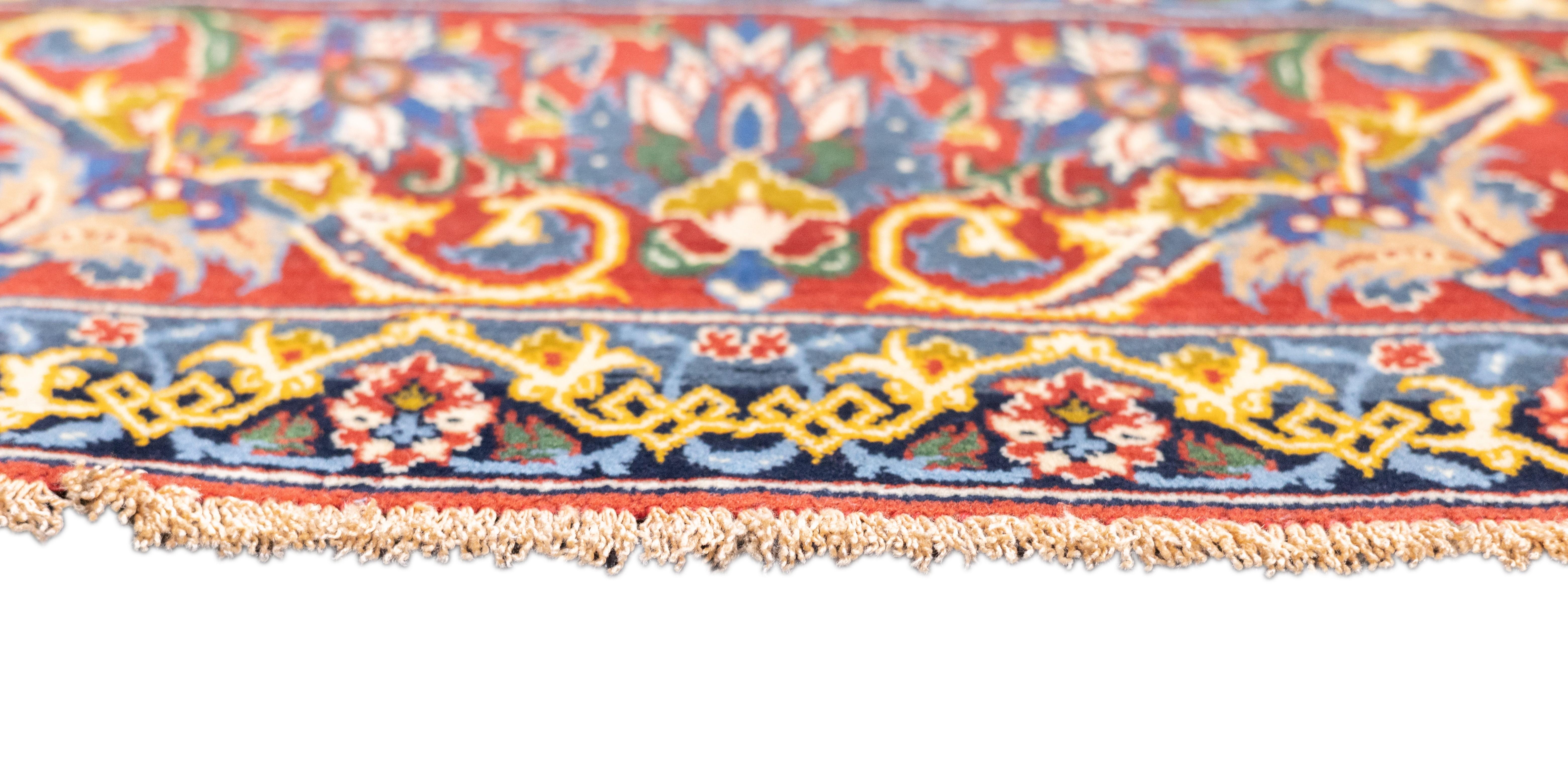 20th Century Antique Isfahan Rug 3'5'' x 5'2'' For Sale