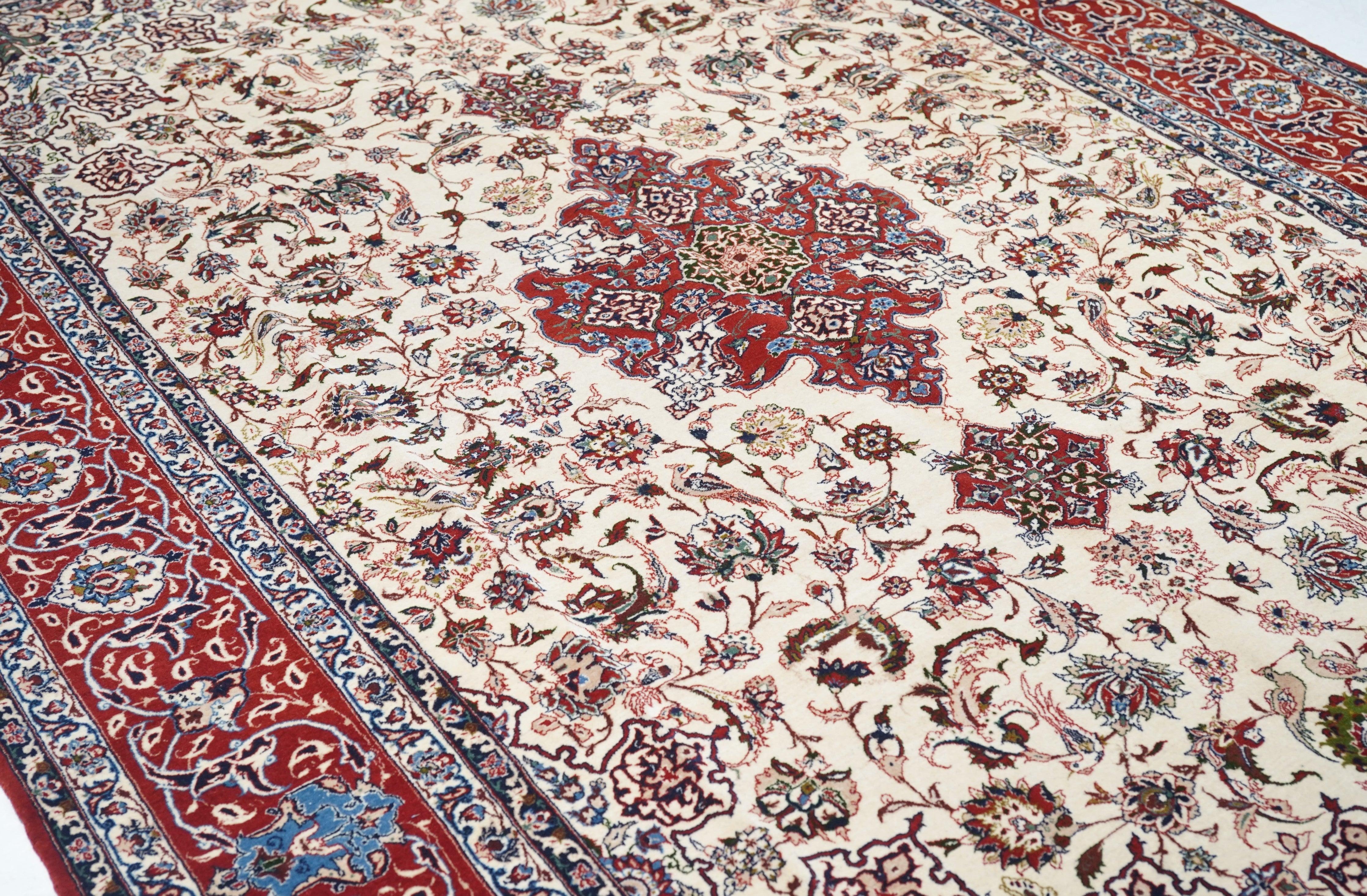 Tappeto Isfahan antico 6'7'' x 9'8'' in vendita 2