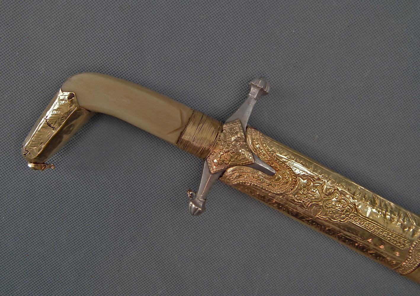 Antique Islamic Arab Sword Solid 22k Gold Mounts Damascus Steel Mughal Shamshir For Sale 8