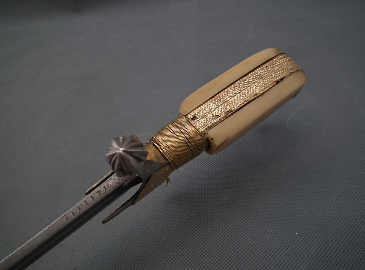 Antique Islamic Arab Sword Solid 22k Gold Mounts Damascus Steel Mughal Shamshir For Sale 9