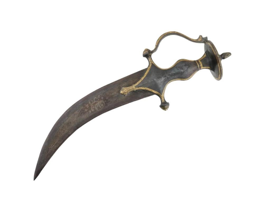 Asian Antique Islamic Curved Dagger With Gold Inlay For Sale