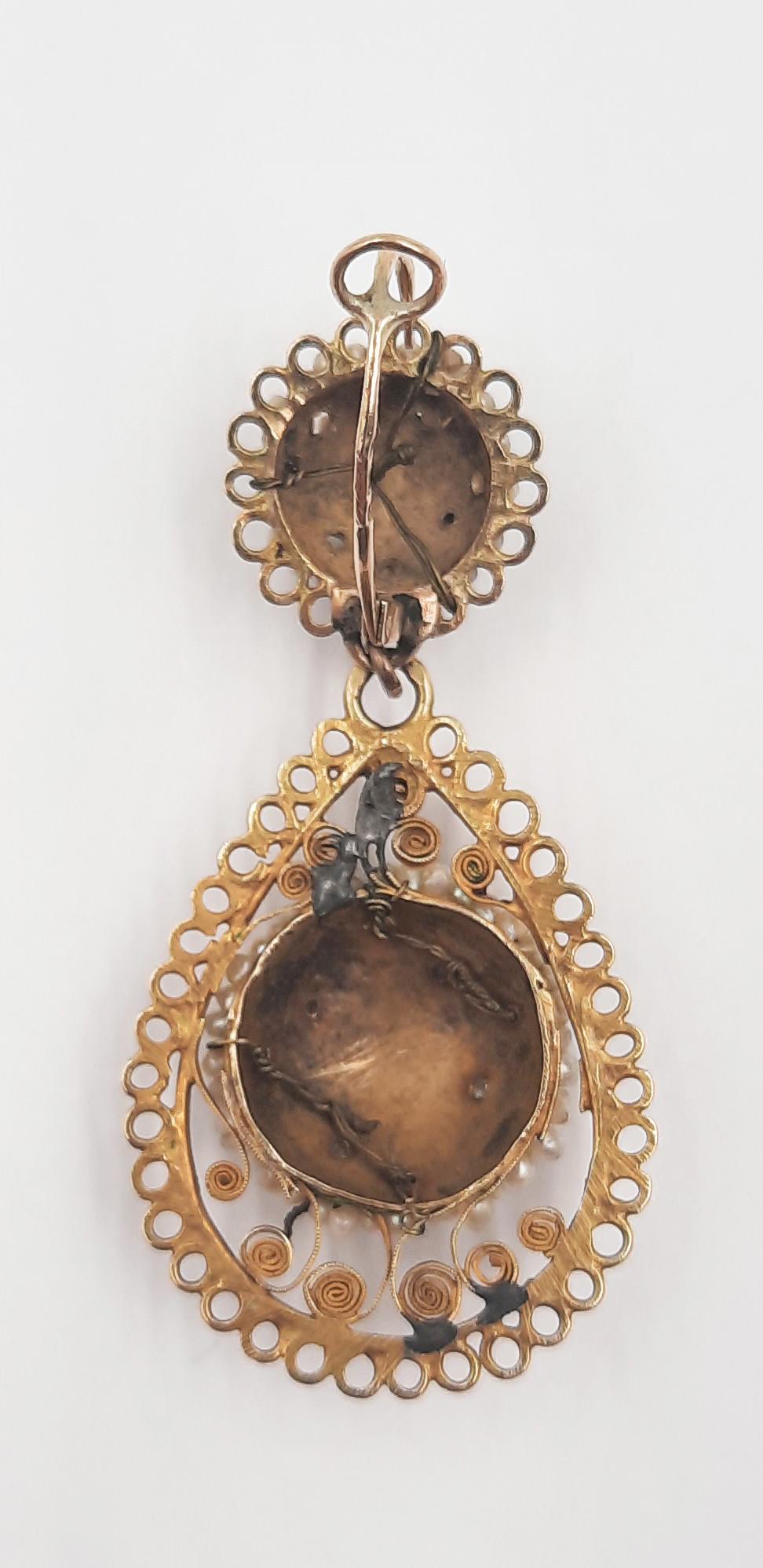 Antique (circa 1800) and pretty Italian 12 carats yellow gold filigree pendant earrings with seed pearls and enamel. No hallmarks or stamps, but tested as gold. Old repairs.
