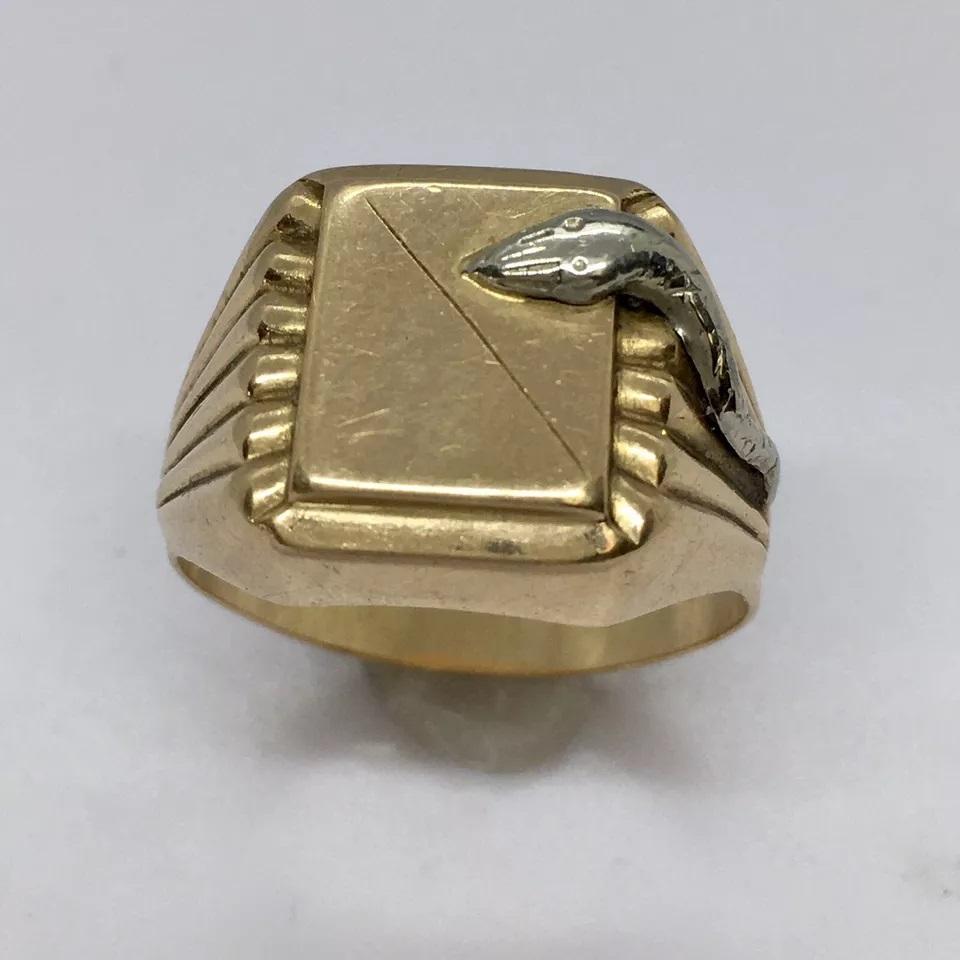 Antique Italian 18K GOLD Serpent SIgnet RIng 8.2 Gram Size 11.5 No Engraving For Sale 1