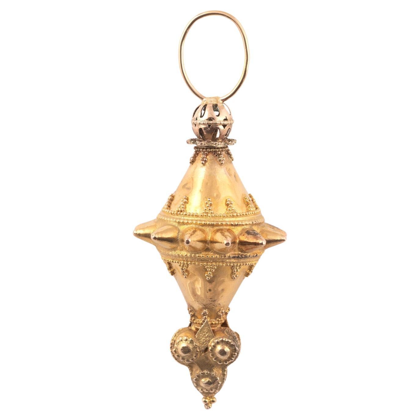 Antike italienische 18kt Gold Archäologische Revival Anhänger 1860's im Zustand „Hervorragend“ im Angebot in Firenze, IT